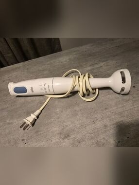 Braun 200 Watt/handheld Blender/works Super